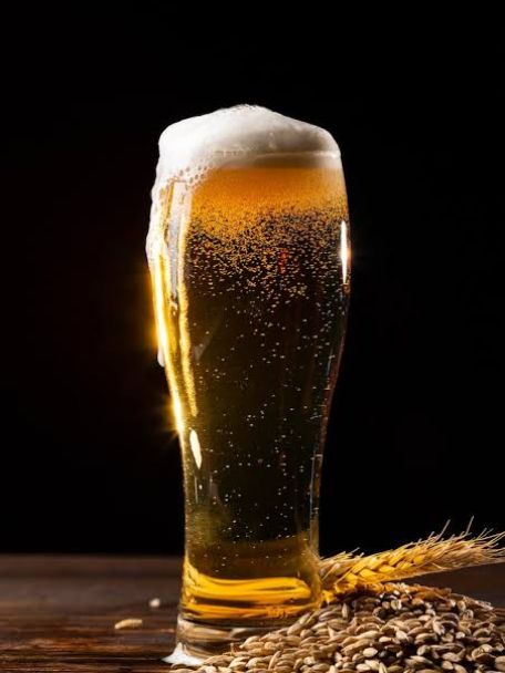 Bij Stadsbrouwerij de Koninck leer je over de geschiedenis van Antwerpen als bierstad, zie je het brouwproces, kun je proeven en zelf een ‘bolleke’ tappen.