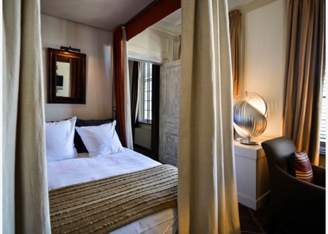 Deluxe room / Chambre des amoreux