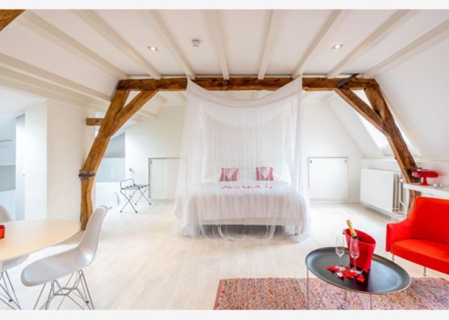 Love suite