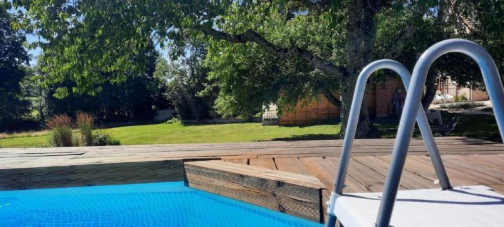45a0658d16639796740fba05949077f2ab9ead59c136b7e5394295aa7d705b71.jpg