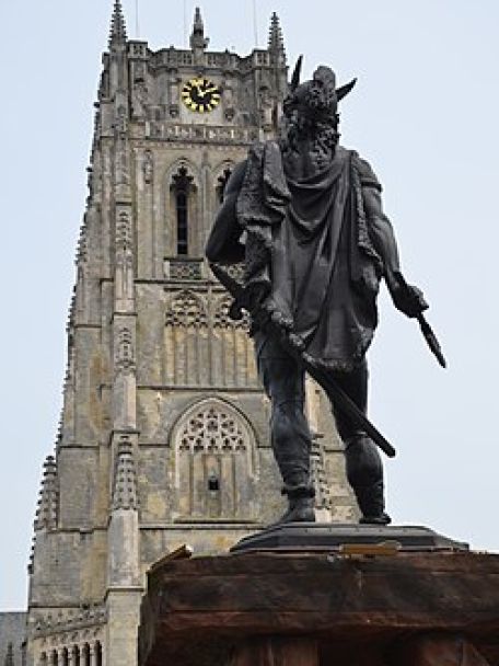 Oudste stad van België Tongeren heeft het Gallo-Romeins Museum, een rijke Romeinse geschiedenis en een oergezellige antiekmarkt.