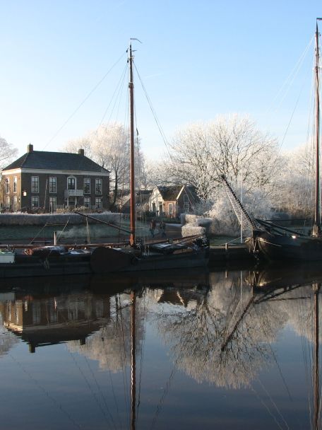 Garnwerd is een oud terpdorp en de ideale uitvalsbasis voor kanotochten over de Groninger maren.