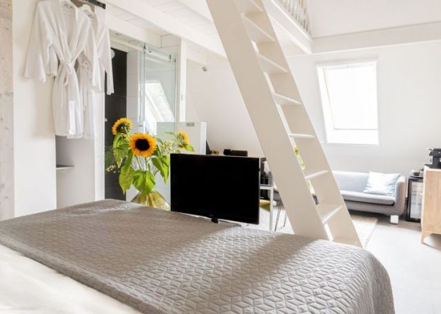 Suite 4