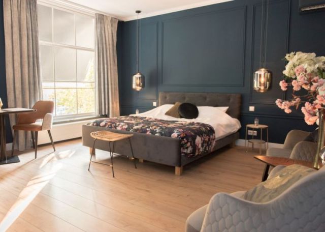 King Suite