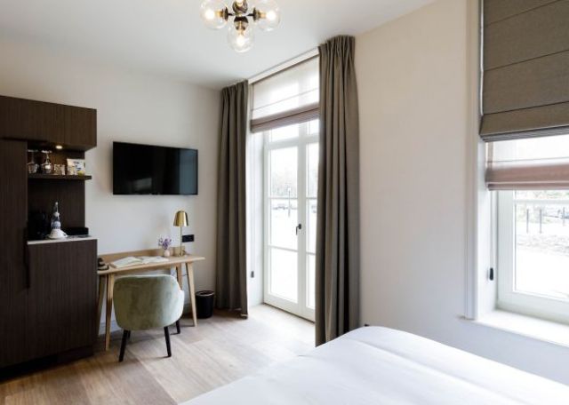 Comfort room
