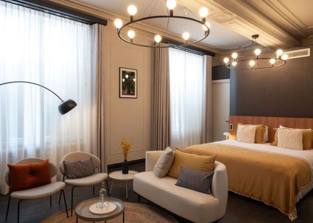 Senior Suite