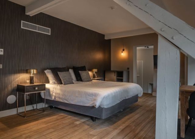 Deluxe suite
