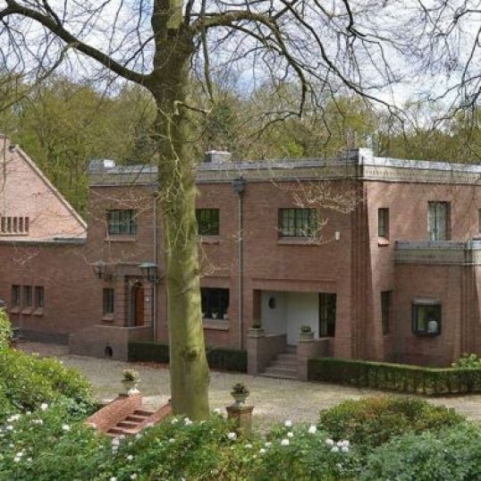 Londons Cottage