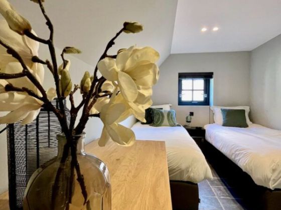 Luxe lodge met eigen sauna & hottub!