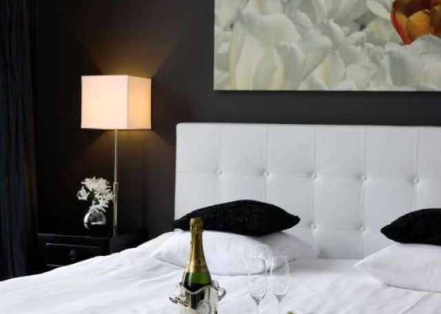 Deluxe suite